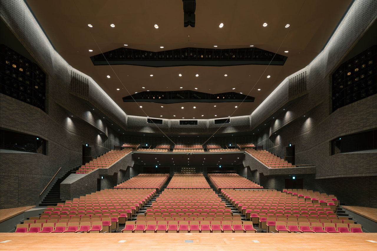 吹田市文化会館 メイシアター 大ホール